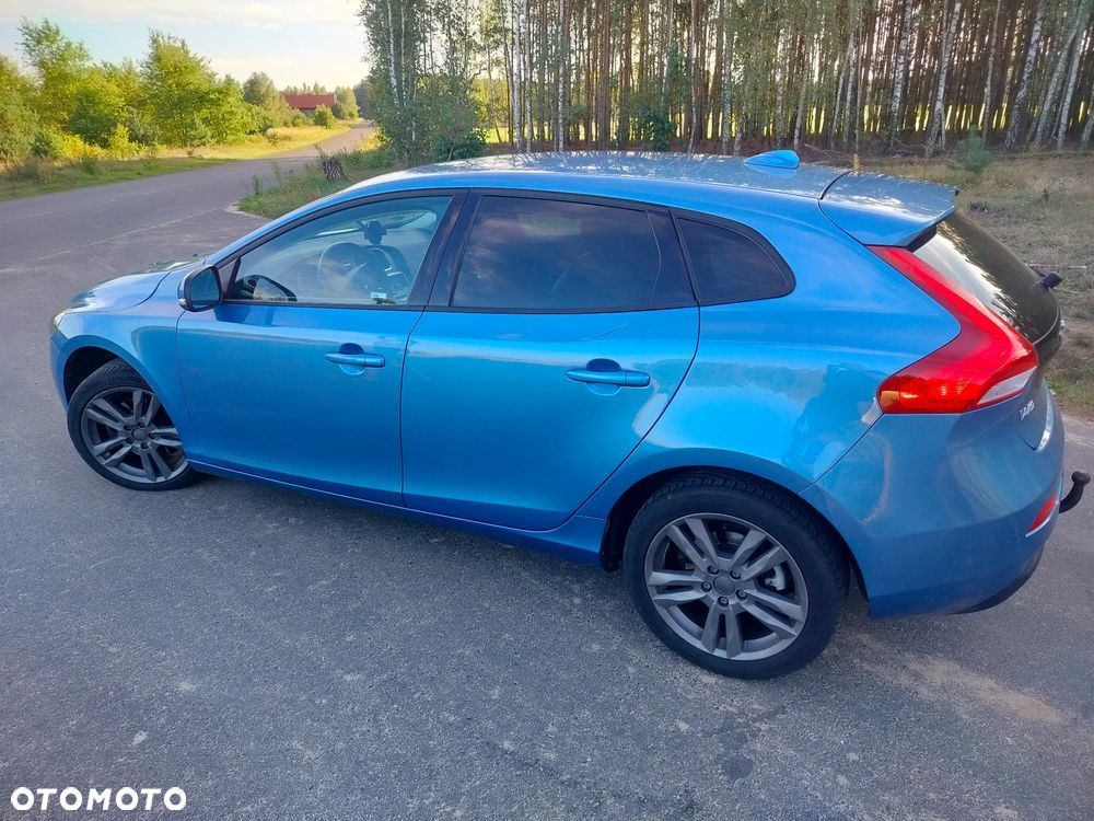 Volvo V40 - 8