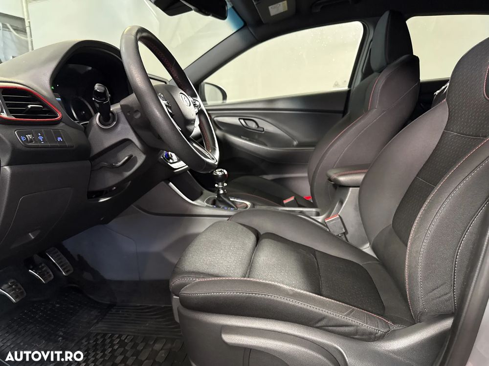Hyundai i30 N 2.0 T-GDi 275CP 5DR - 24