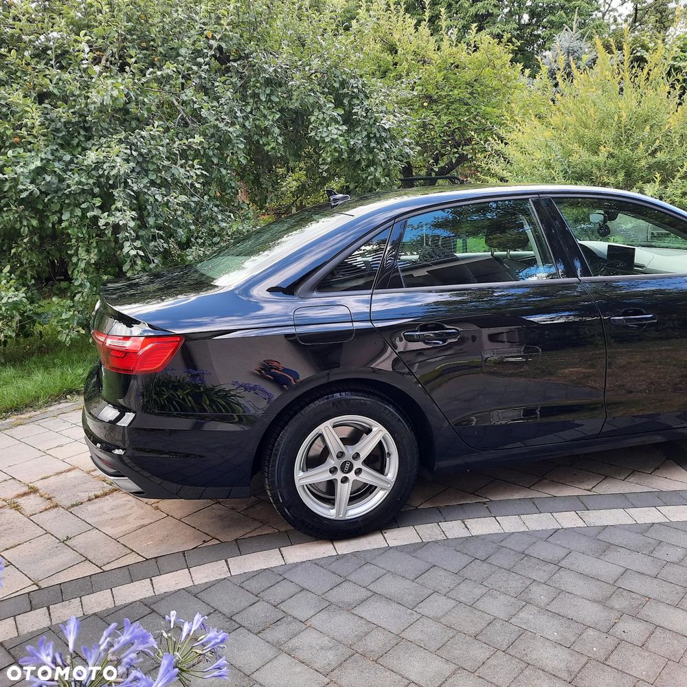Audi A4 Limousine 35 TFSI mHEV Advanced S tronic - 5