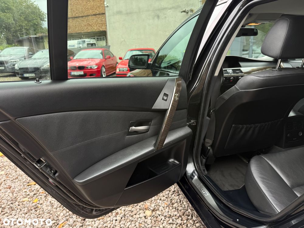 BMW Seria 5 - 29