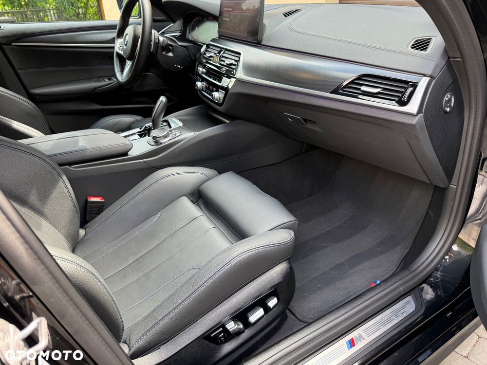 BMW Seria 5 530d M Sport Edition - 31