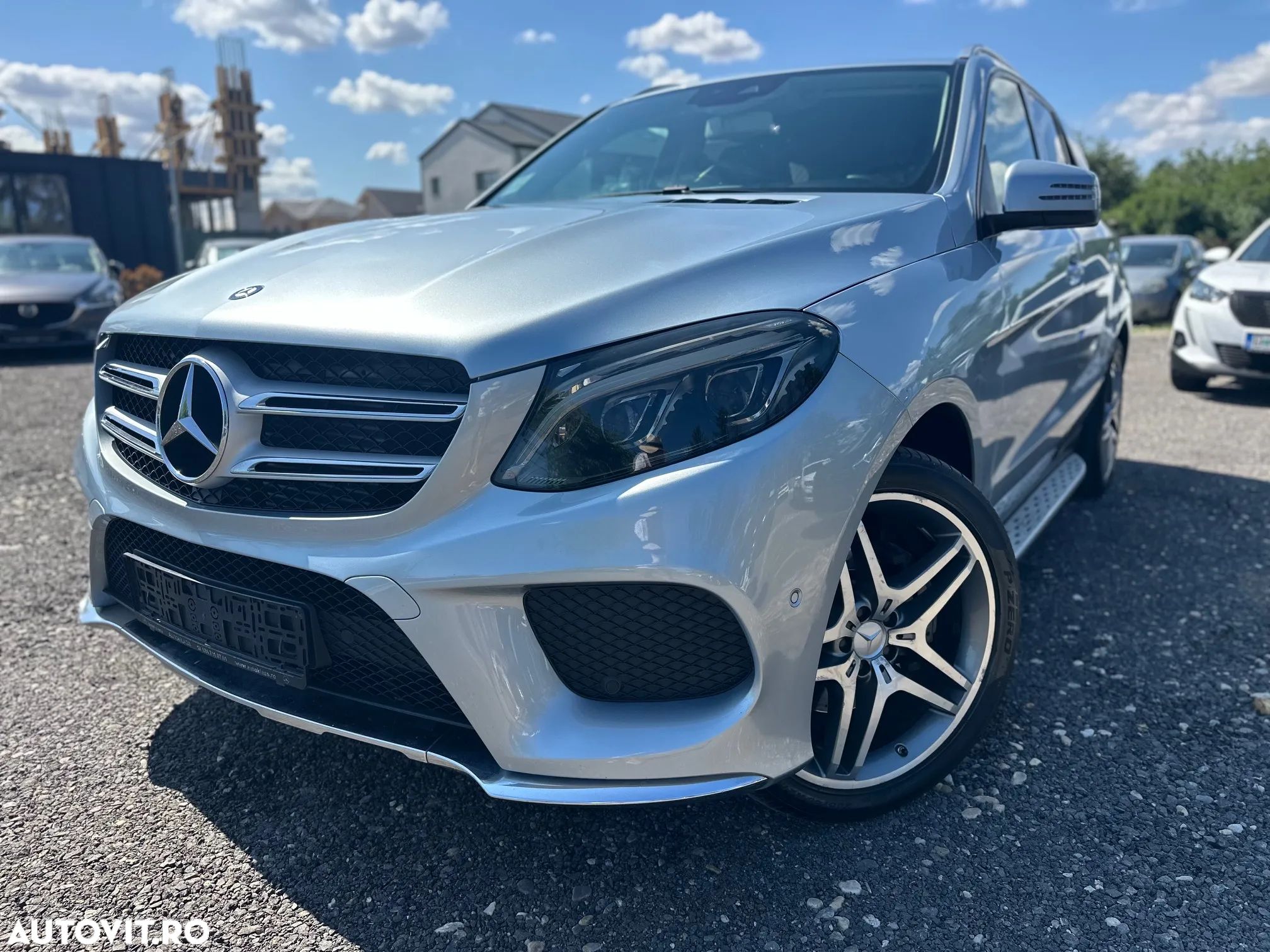 Mercedes-Benz GLE 350 d 4MATIC - 1