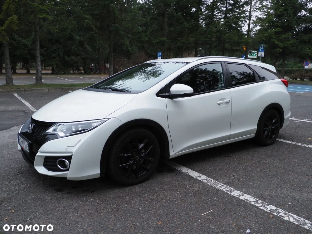 Honda Civic 1.8 Lifestyle (ADAS / Connect+) - 6