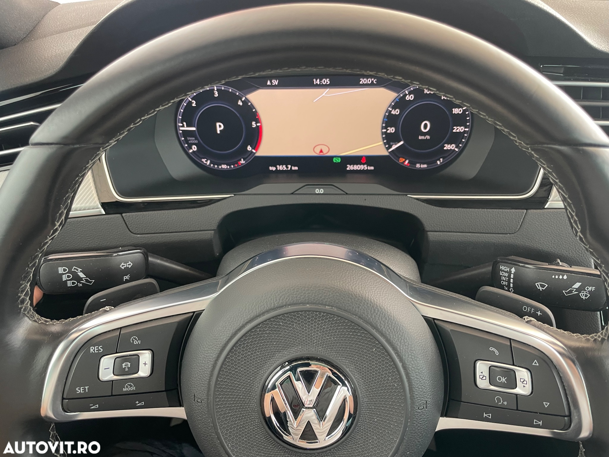 Volkswagen Passat - 8