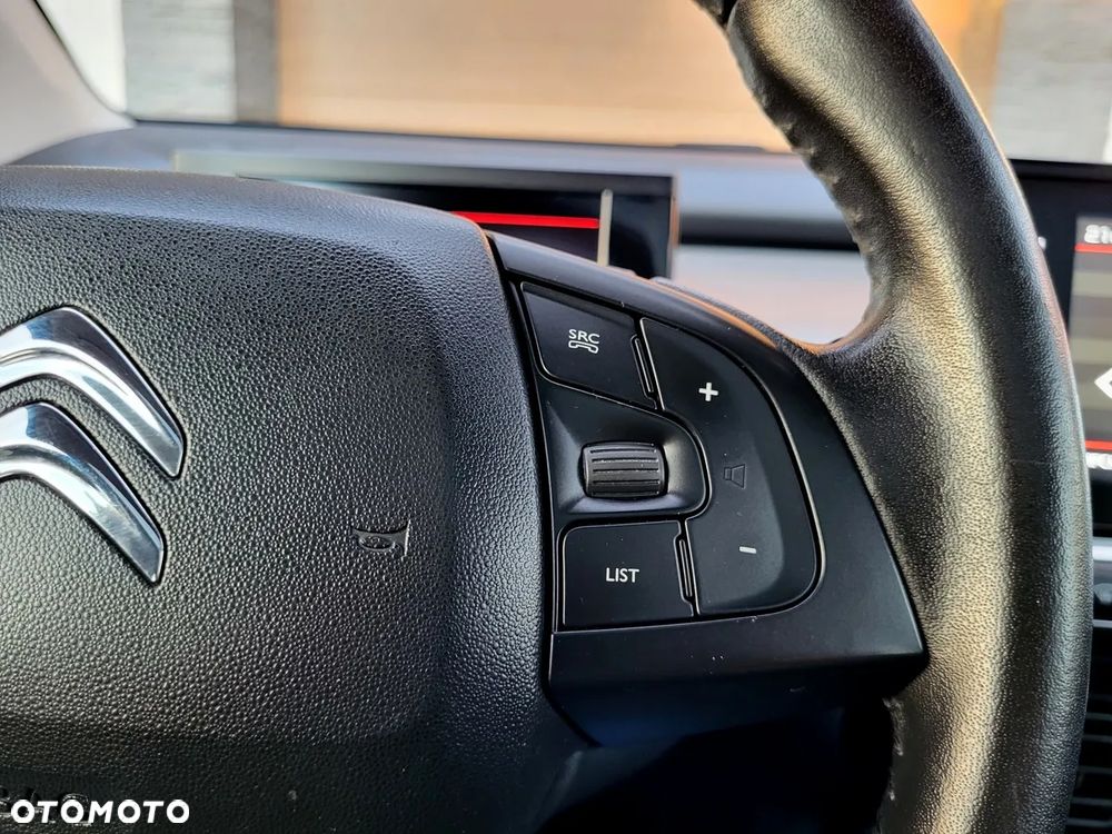 Citroën C4 Cactus - 27