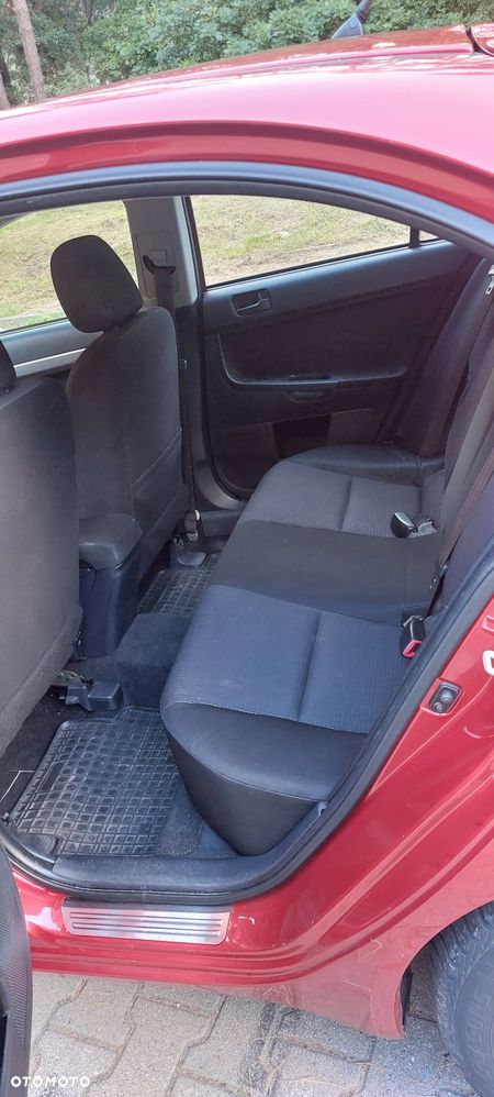 Mitsubishi Lancer 1.8 Inform LPG - 17