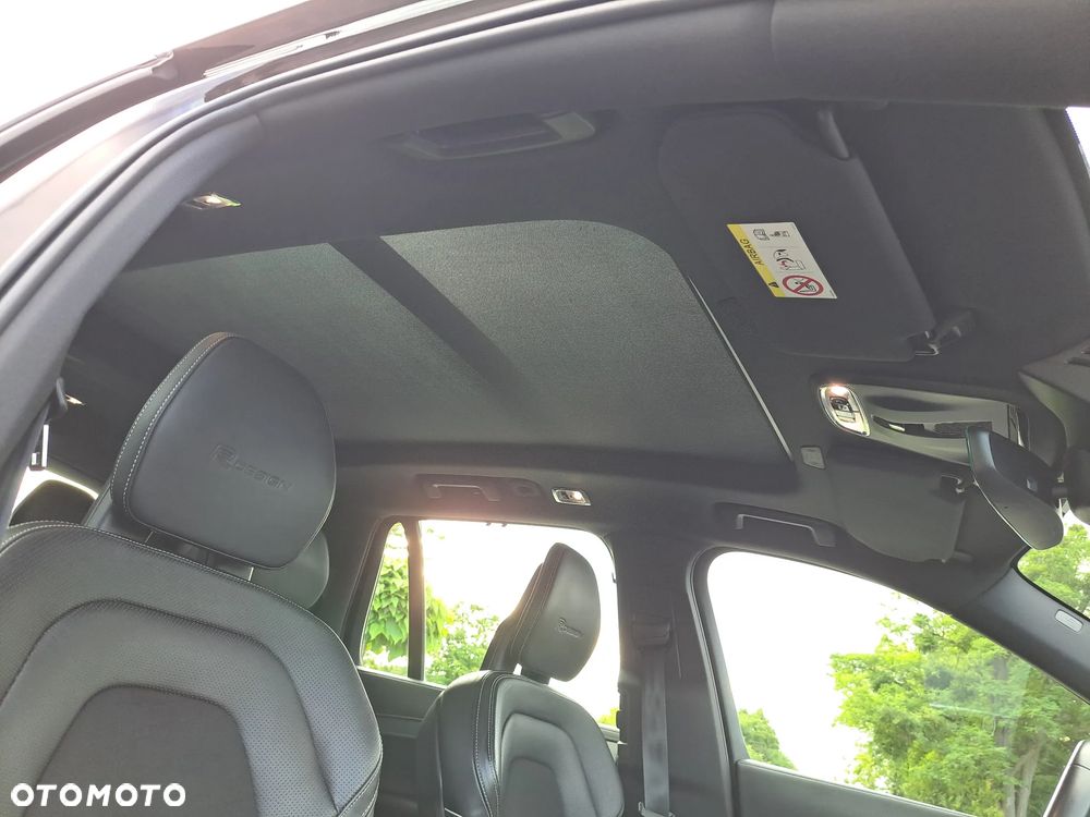 Volvo XC 90 B5 D AWD R-Design 7os - 37