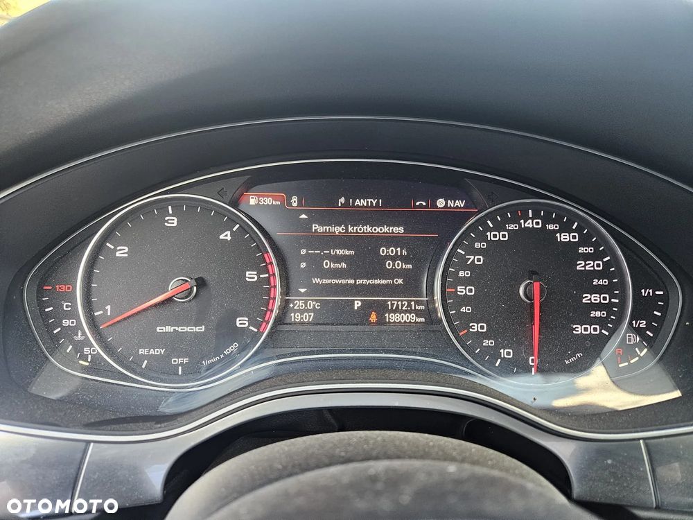 Audi A6 Allroad - 4