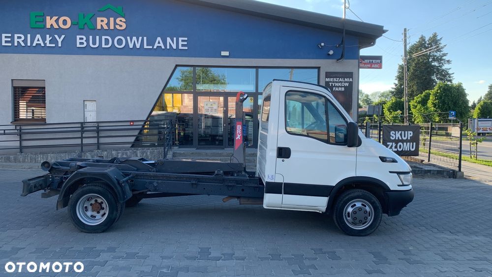 Iveco DAILY - 1