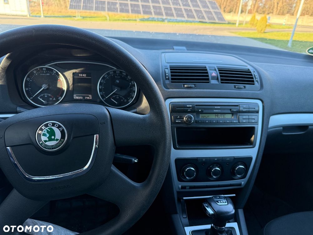 Skoda Octavia - 10