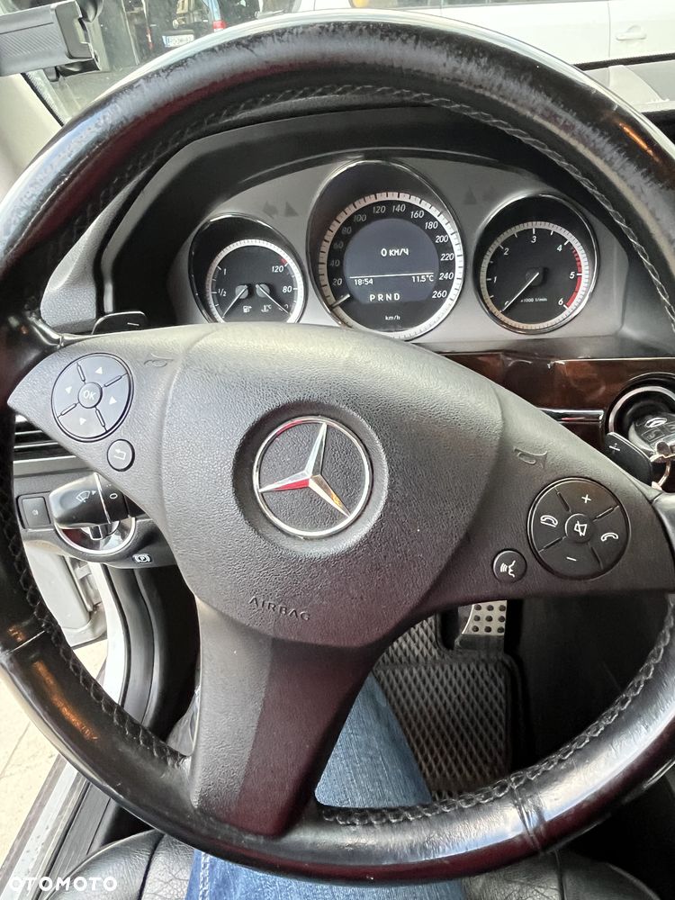 Mercedes-Benz GLK - 15