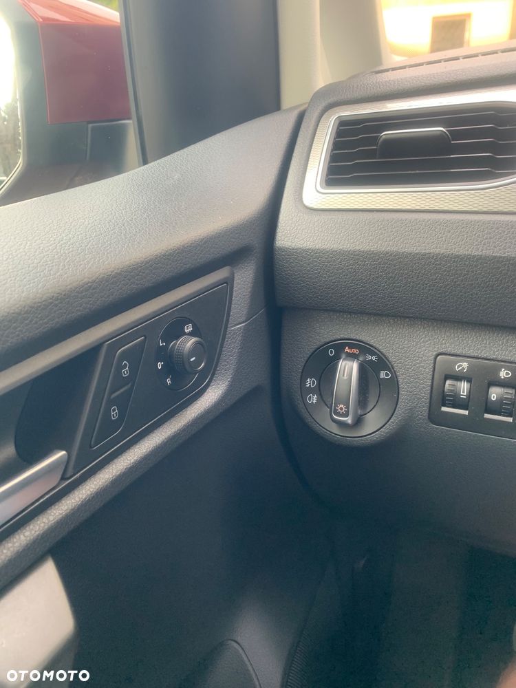 Volkswagen Caddy 2.0 (7-Si.) Maxi Trendline - 18