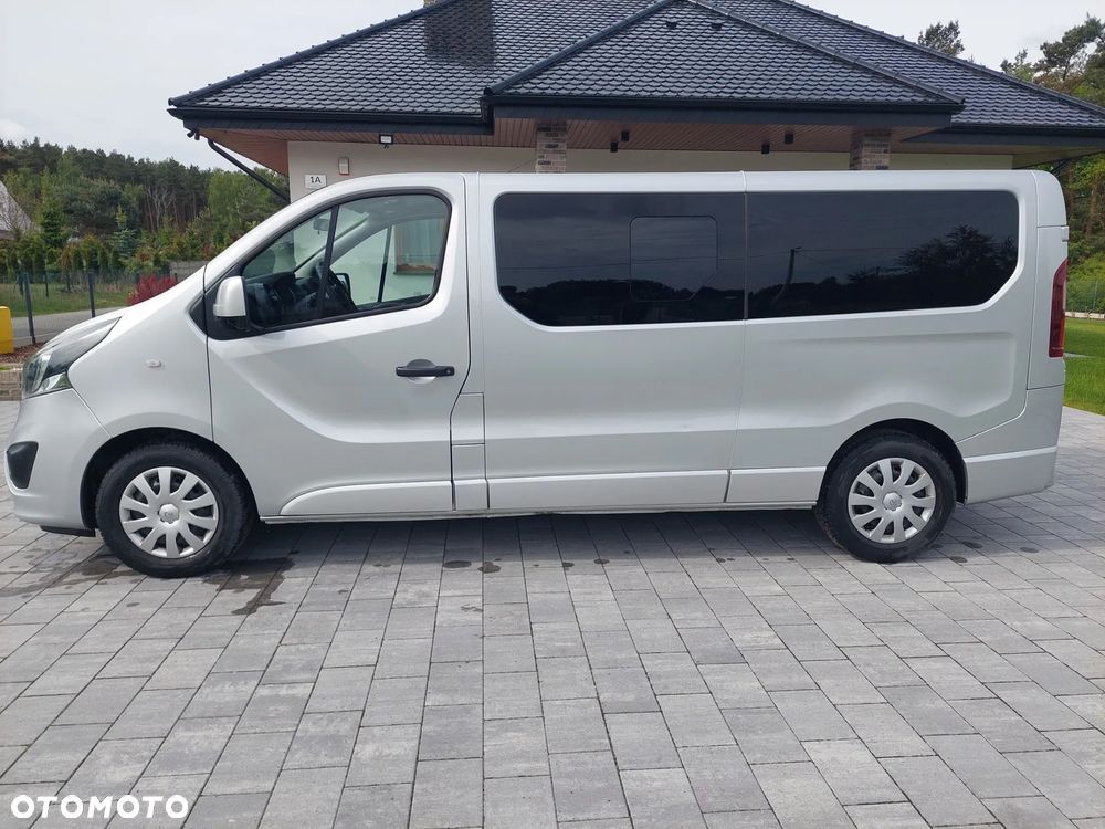 Opel Vivaro L2H1 2.9t Elegance - 4
