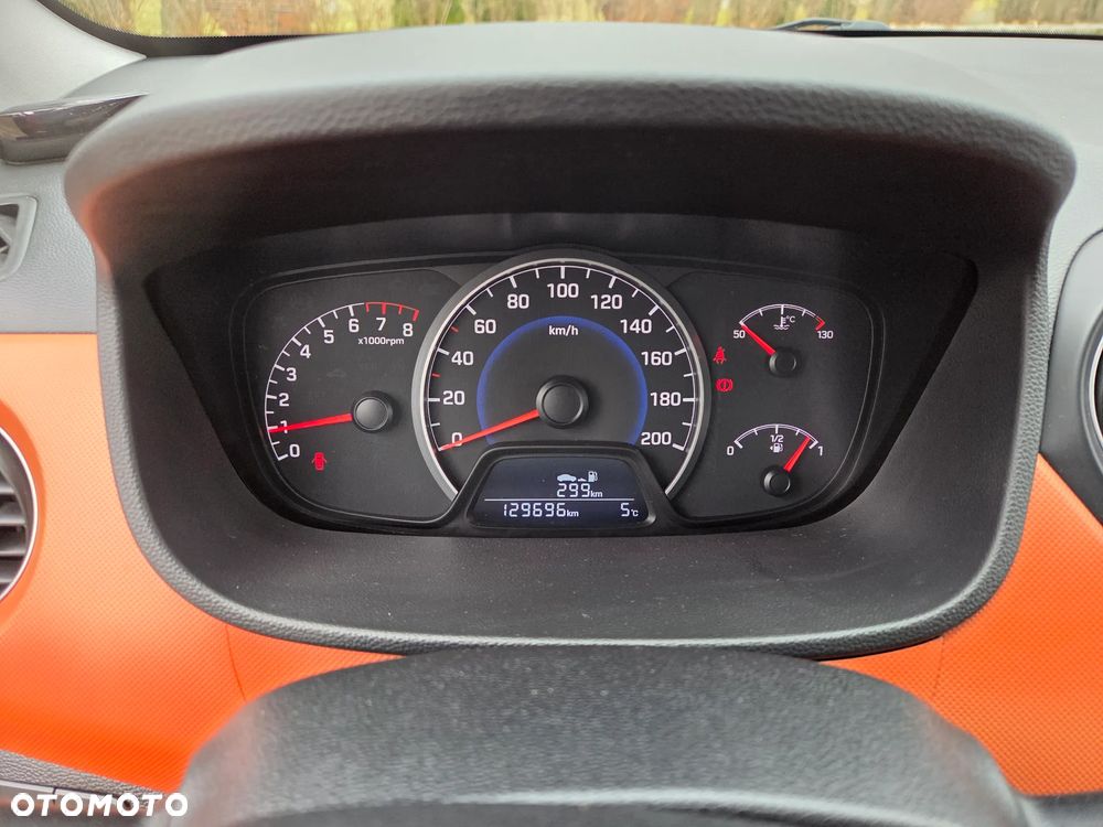 Hyundai i10 1.0 BlueDrive Comfort - 11