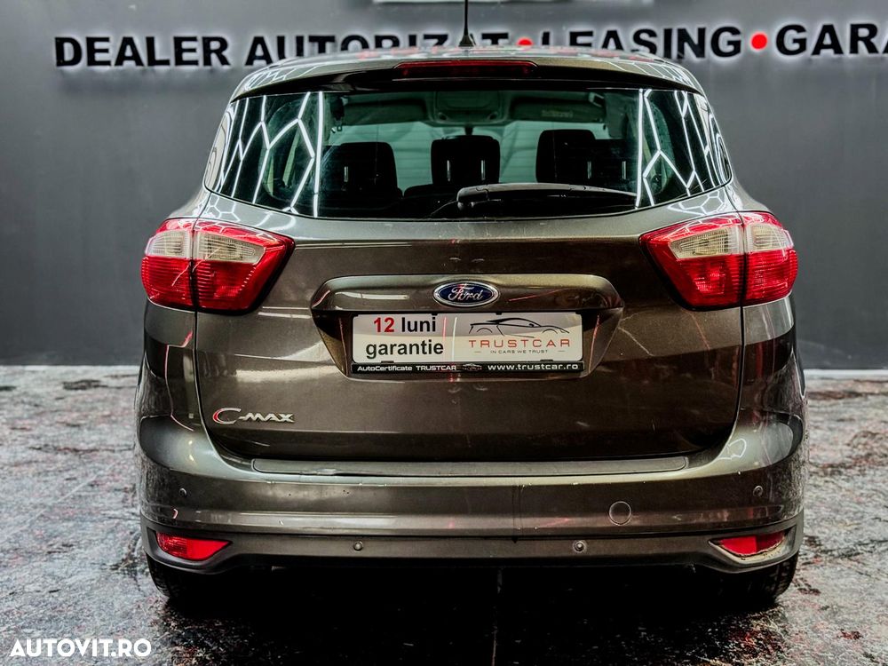 Ford C-Max - 11