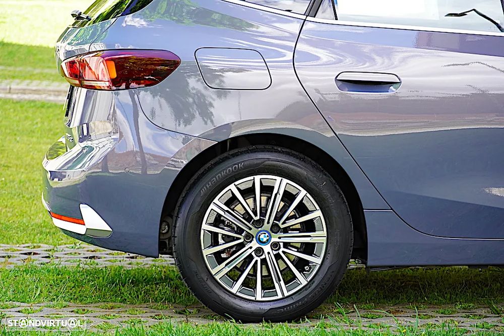 BMW 225xe Active Tourer e xDrive Edição Optimized - 12