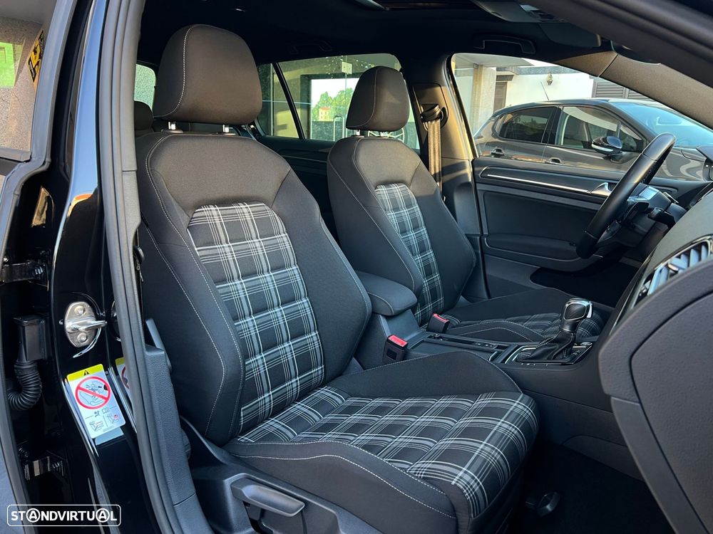 VW Golf 2.0 TDi GTD DSG - 23