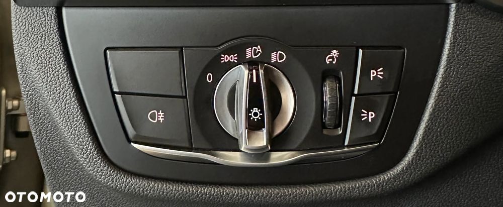 BMW X4 xDrive20i Advantage sport - 22