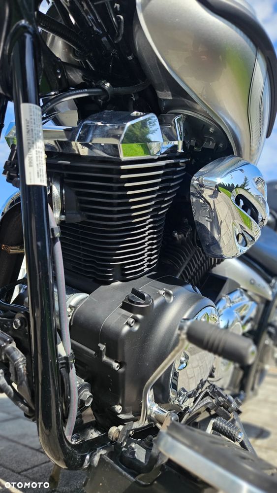 Yamaha XVS - 12