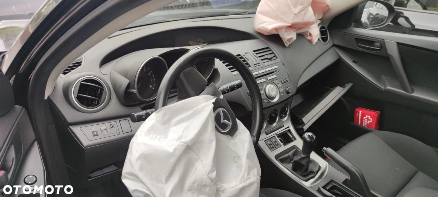Mazda 3 1.6 Comfort - 4