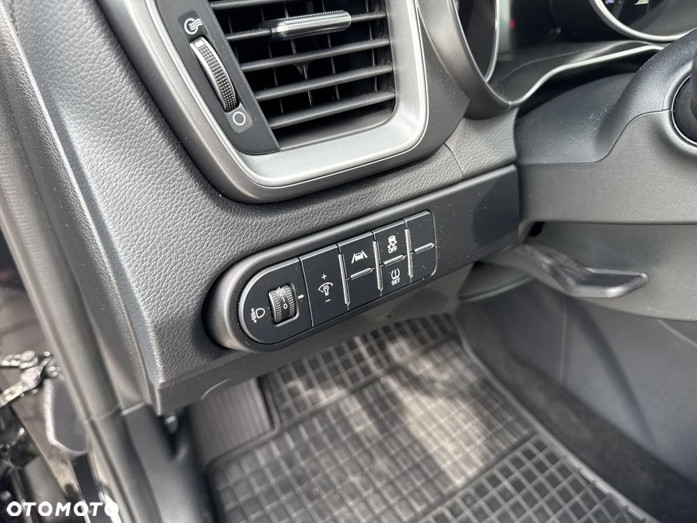 Kia XCeed 1.5 T-GDI M DCT - 20