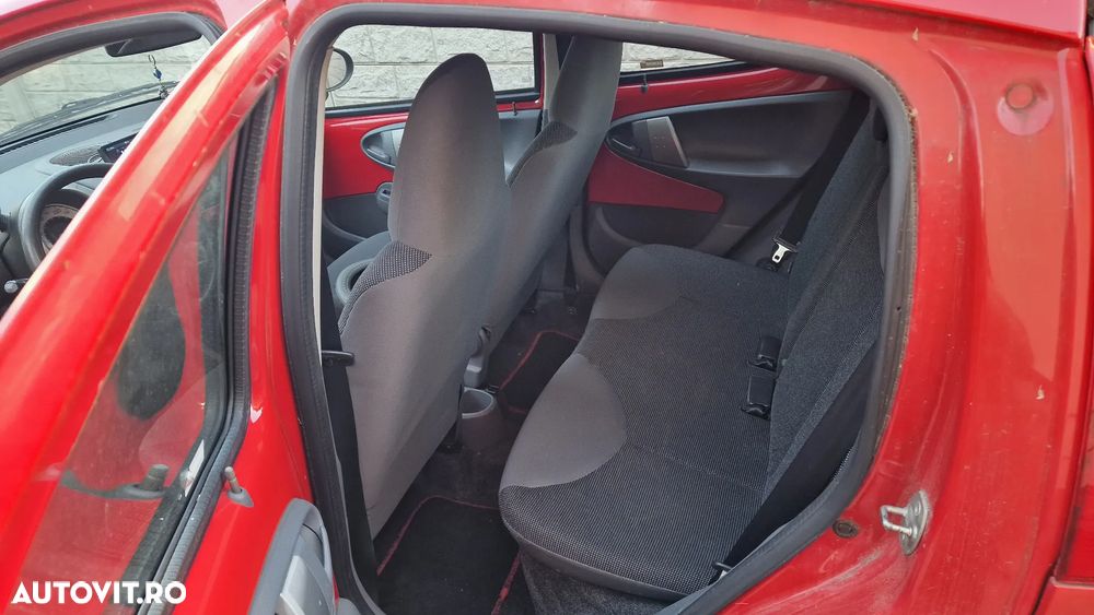 Peugeot 107 One 1.0 E - 9