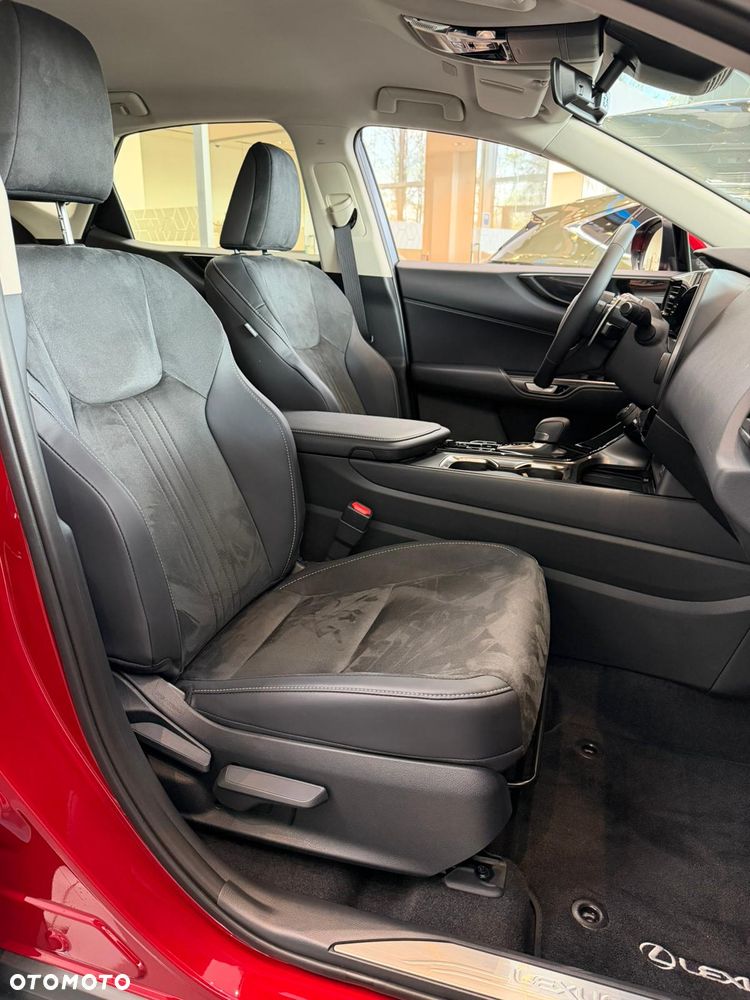 Lexus NX 350h Elegance 2WD - 10