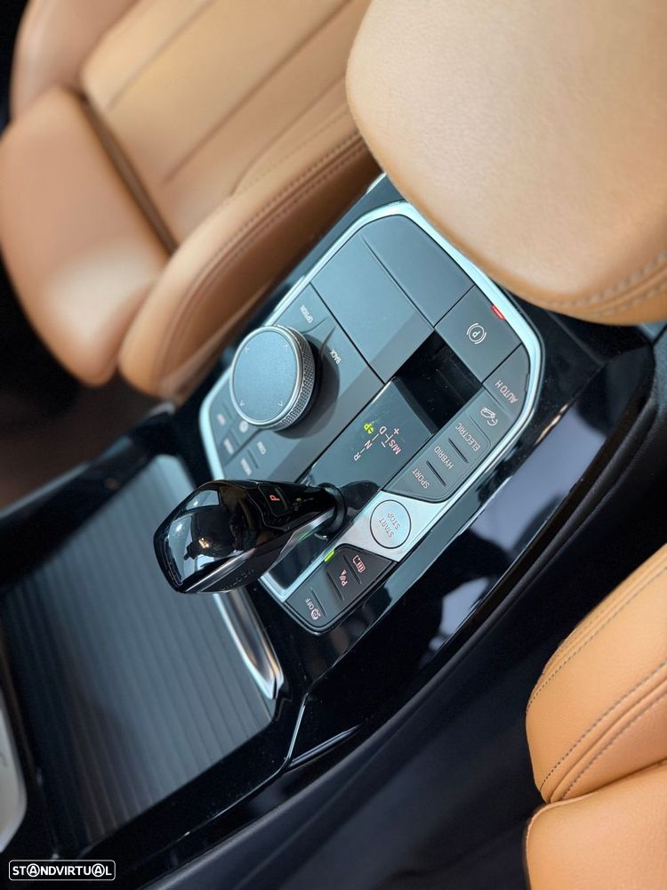 BMW X3 30 e xDrive Line Luxury - 18