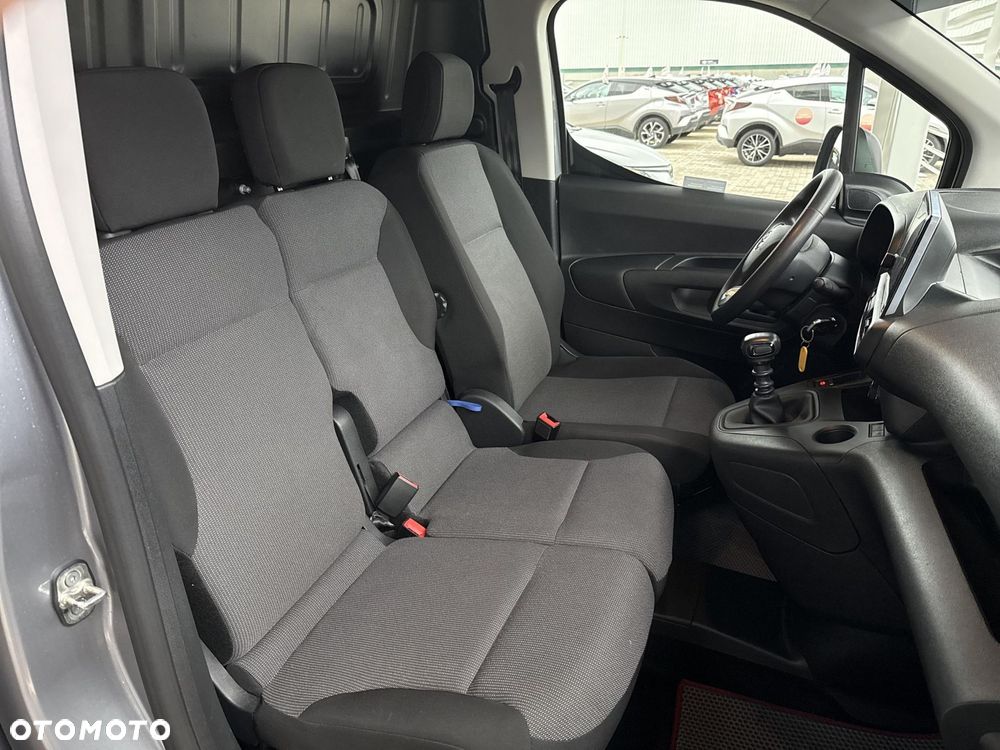 Toyota Proace City - 9