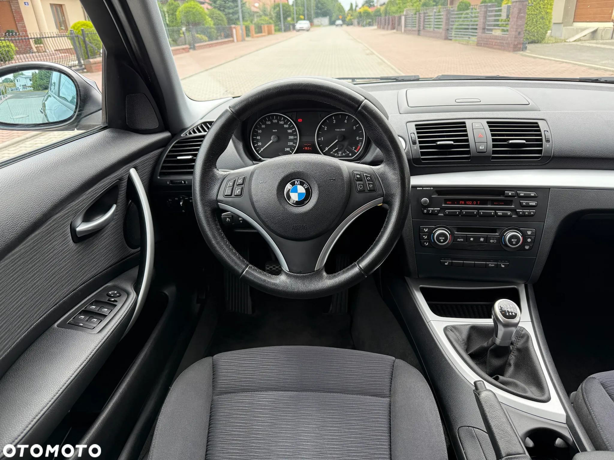 BMW Seria 1 116i - 12