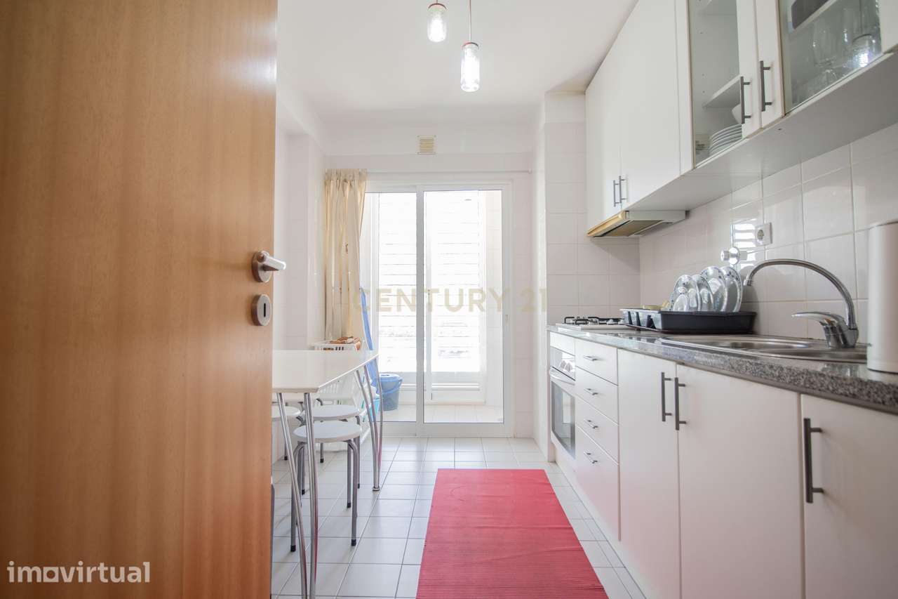 Apartamento T2 Duplex para Arrendamento na Gala, perto da praia, com e - Grande imagem: 5/31