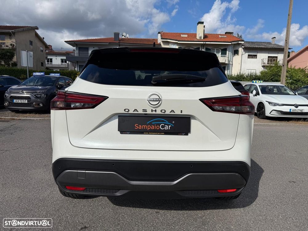 Nissan Qashqai 1.3 DIG-T N-Connecta LED - 12
