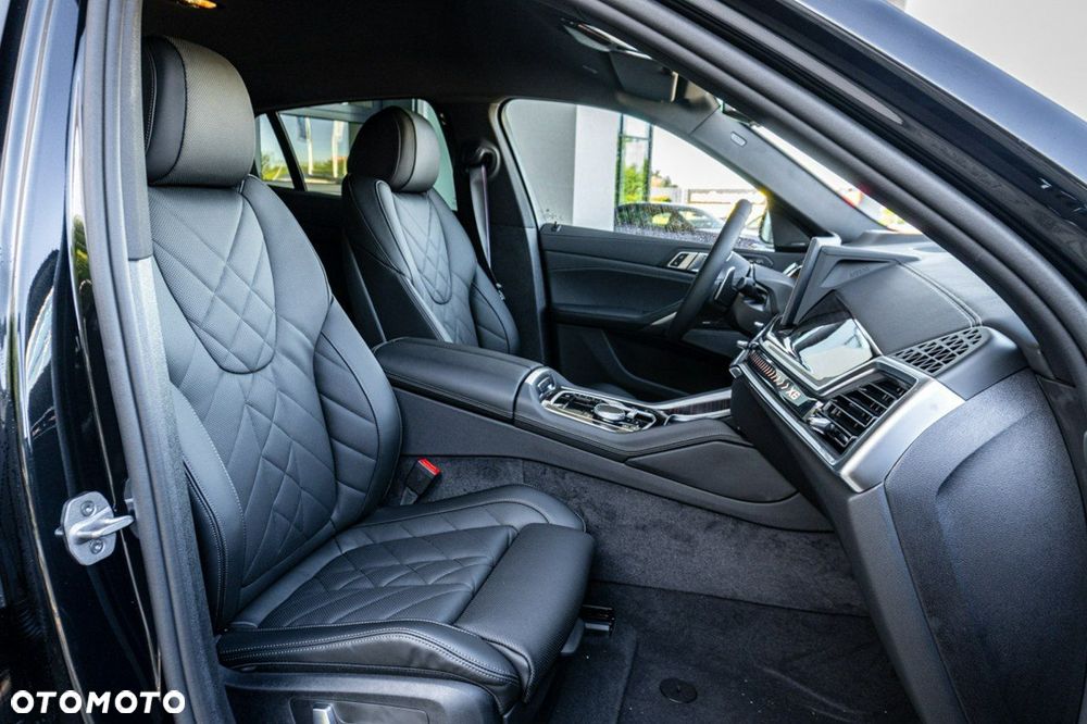 BMW X6 - 15