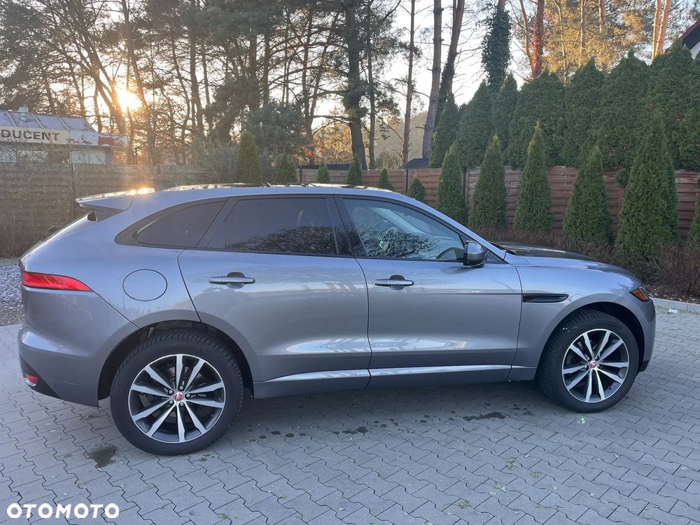 Jaguar F-Pace P250 AWD - 14