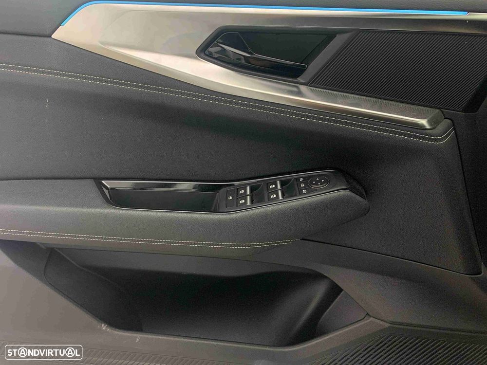 Renault Austral 1.3 Mild Hybrid Iconic Auto - 11