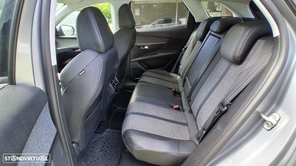 Peugeot 3008 BlueHDi 130 Stop & Start EAT8 Allure - 5