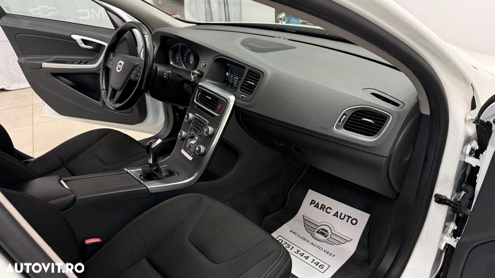 Volvo V60 D4 - 8