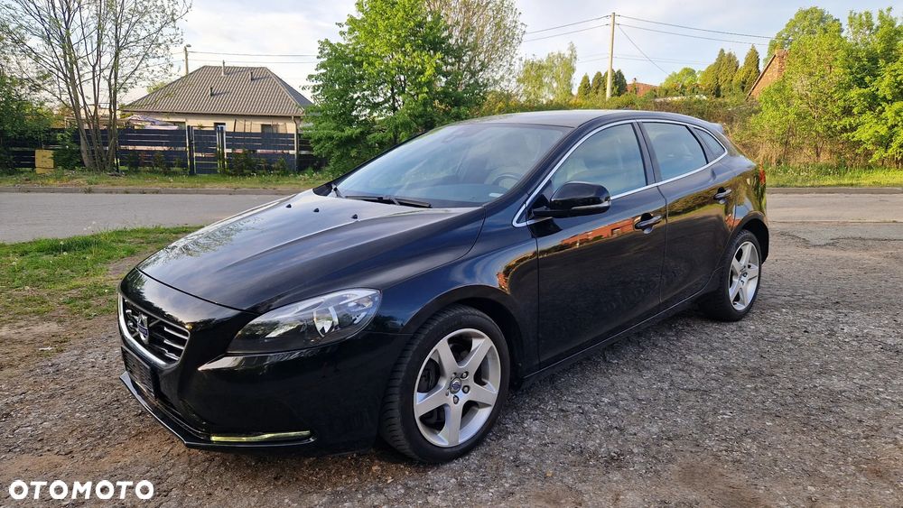 Volvo V40 D3 Geartronic Summum - 1