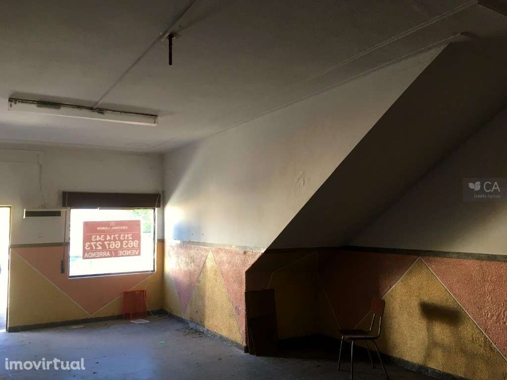 Loja para venda com 330m², situada em Cunheira, concelho de Alter d... - Grande imagem: 5/10