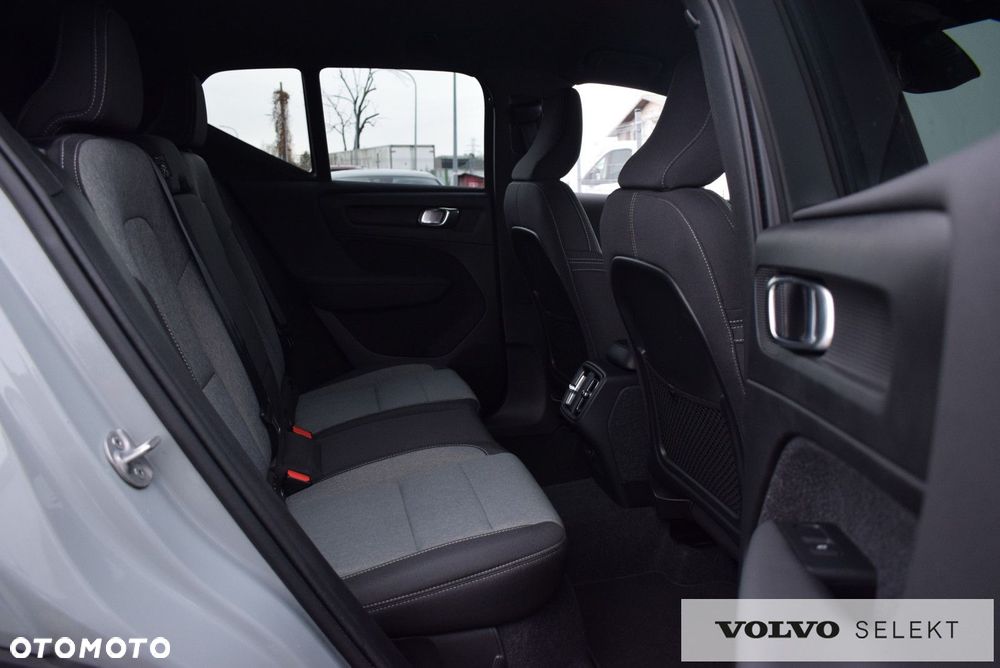 Volvo XC 40 - 21