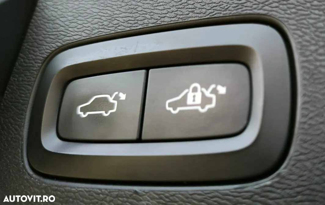 Volvo XC 60 T8 Twin Engine AWD Inscription - 10
