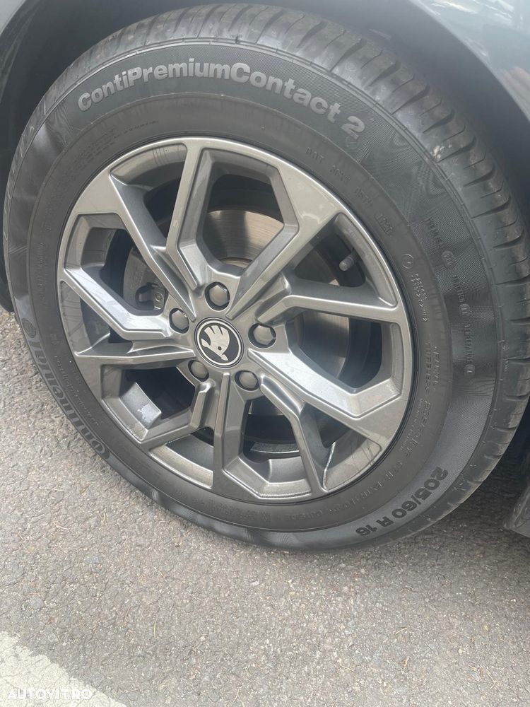 Skoda Octavia 1.6 TDI DSG Style - 22