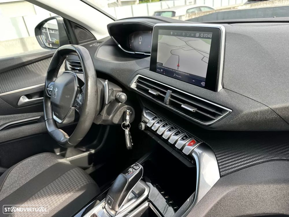 Peugeot 3008 1.5 BlueHDi Allure Pack EAT8 - 49