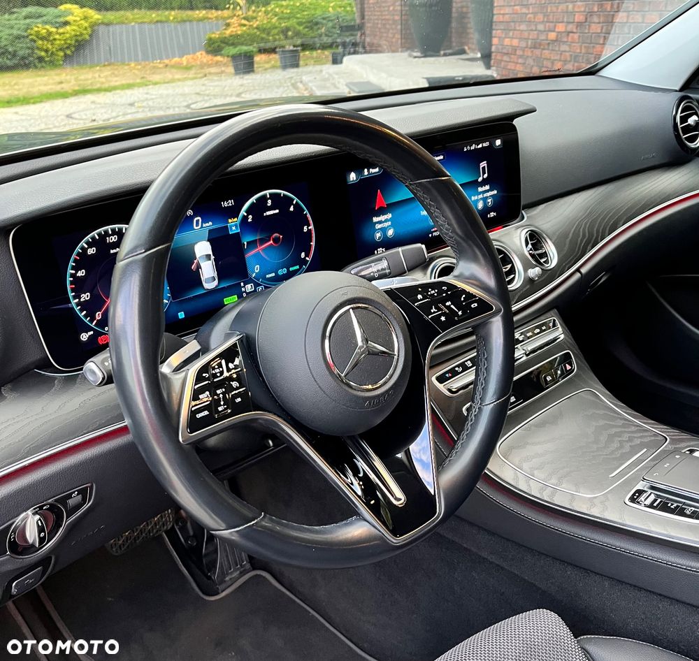 Mercedes-Benz Klasa E 220 d 4-Matic Avantgarde - 15