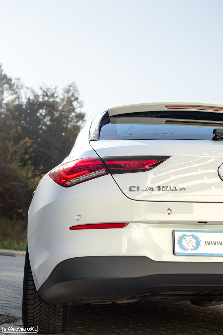 Mercedes-Benz CLA 180 - 43