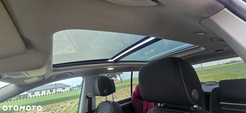 Volkswagen Touran 1.6 TDI DPF Comfortline DSG - 13