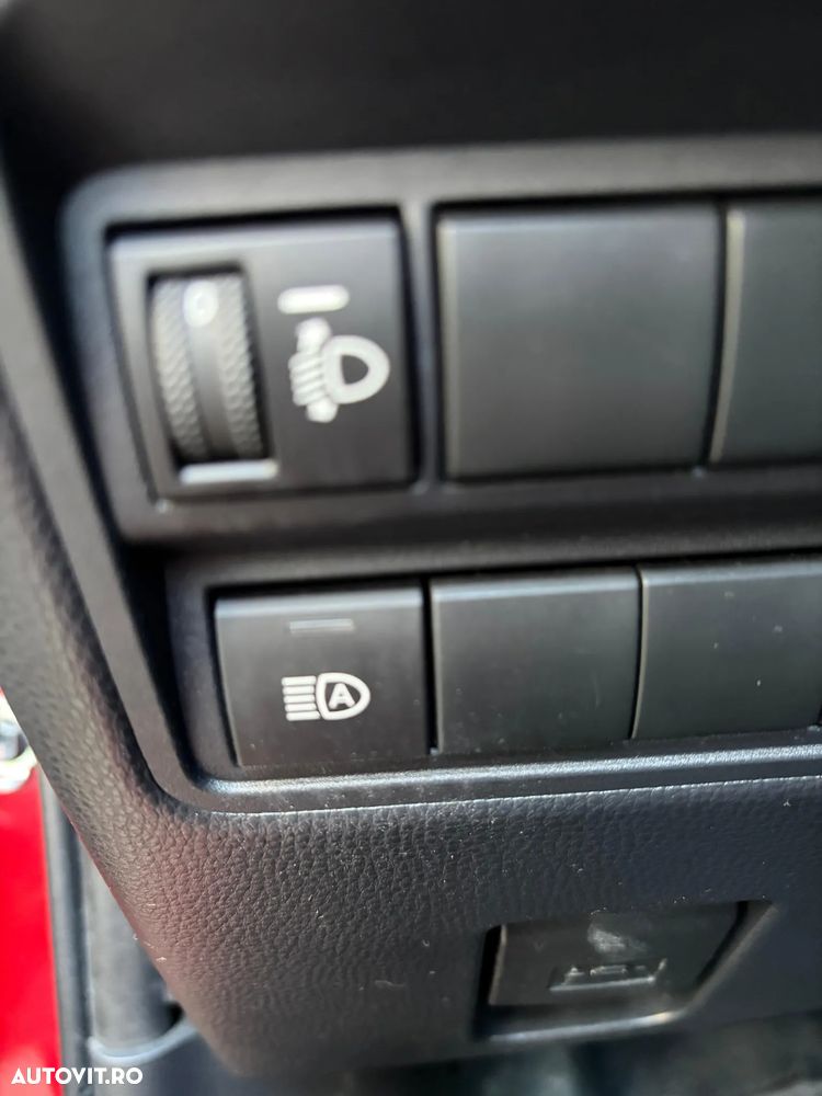 Toyota Yaris 1.5 VVT-i Team Deutschland - 12