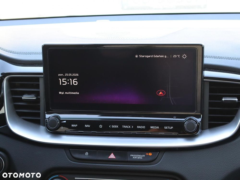 Kia Ceed - 17