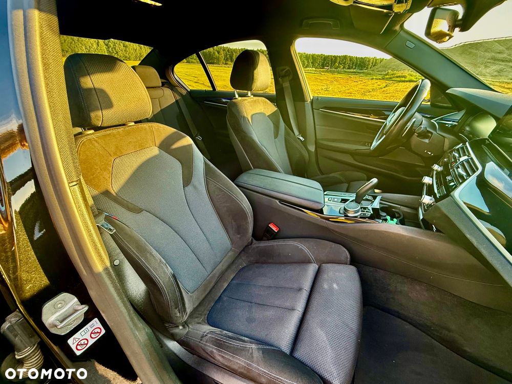BMW Seria 5 530i xDrive M Sport sport - 14