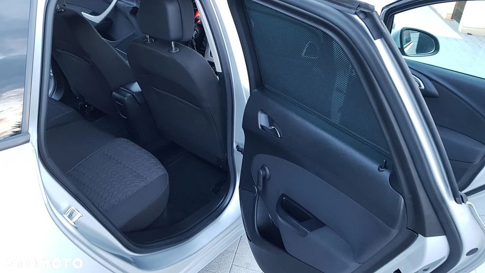 Opel Astra 1.4 T Edition 150 - 9